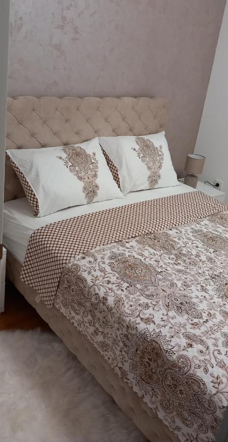 Apartman Sunset Sremska Mitrovica Extérieur photo